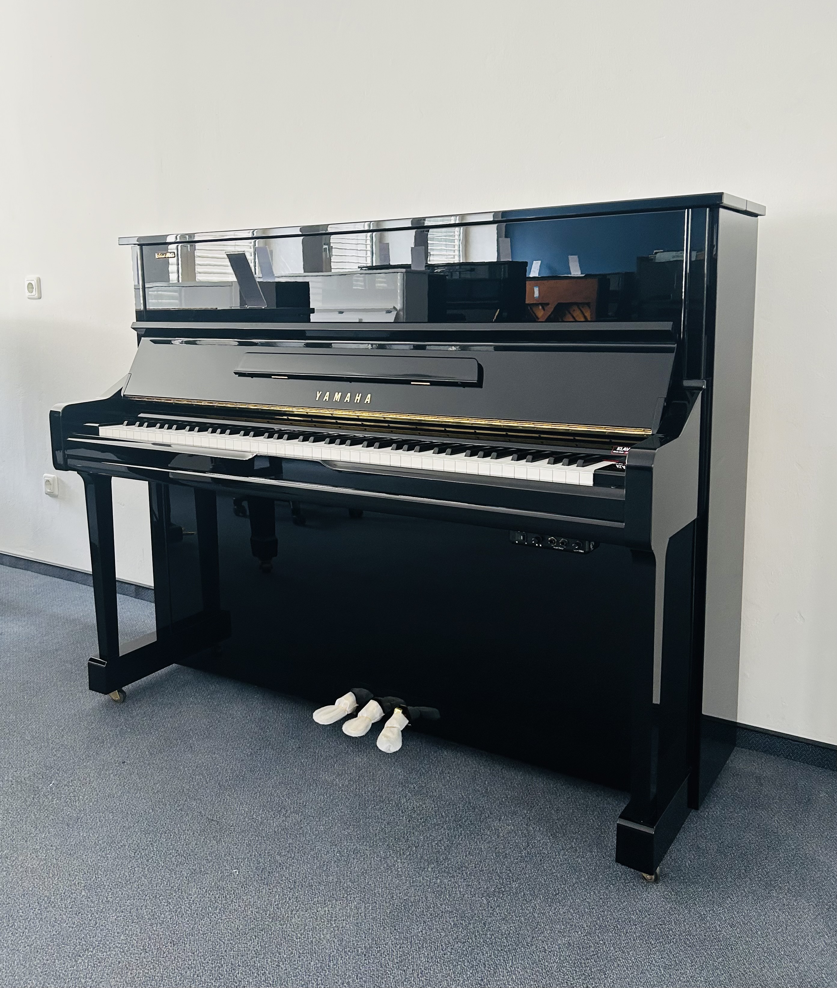 Yamaha YU1SZ Klavier Silent